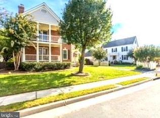 6601 Forsythia St, Springfield, VA 22150