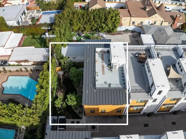 1573 Hi Point St, Los Angeles, CA 90035