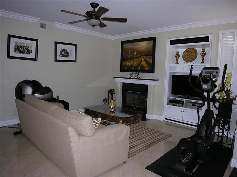 12222 Meadow Grass Ct — Photo 12