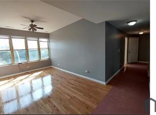 604 E Marquette Rd #2, Chicago, IL 60637