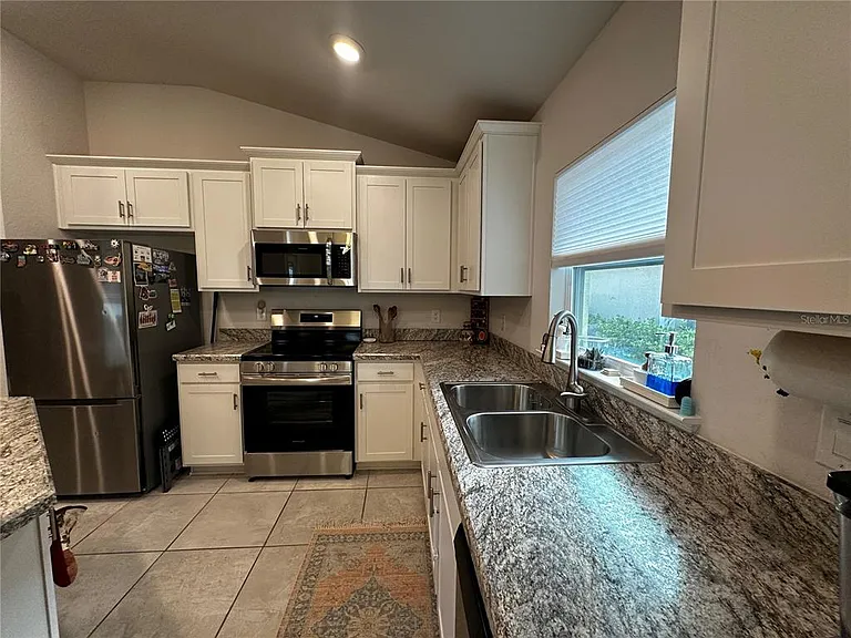4579 SE 25th Loop — Photo 6