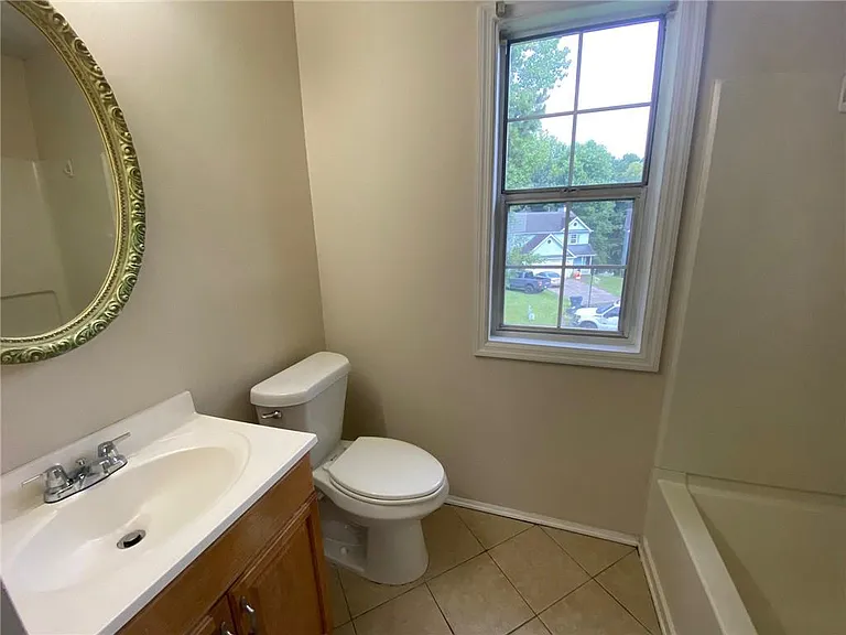 1325 Old Victorian Ct — Photo 20
