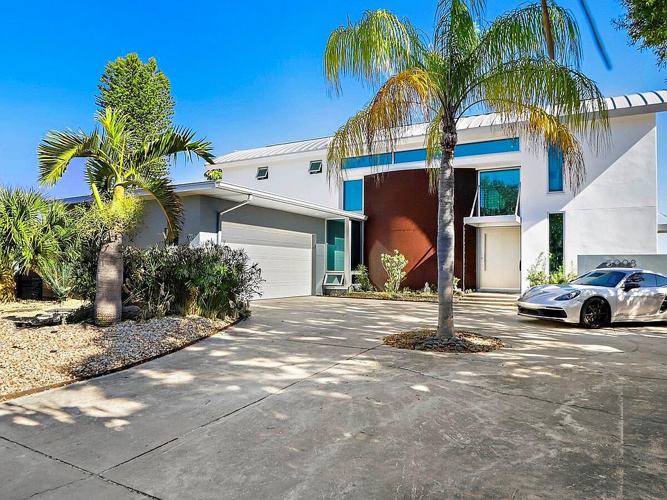 1st image of 3998 Coquina Key Dr SE