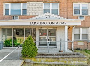 70 Farmington Ave UNIT 1V, New London, CT 06320