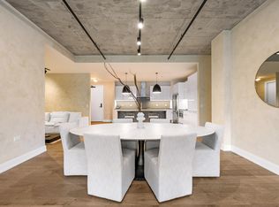 111 S Peoria St #403, Chicago, IL 60607