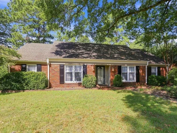 1571 Arcadia St, Memphis, TN 38119