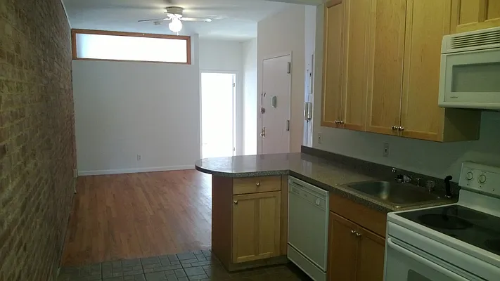 Rented by Plymouth Management Group Inc | media 8