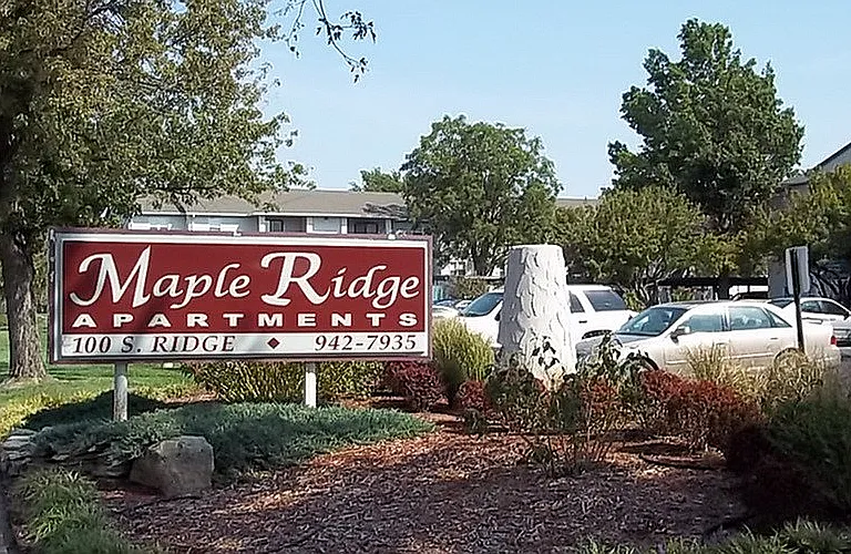 Maple Ridge 8