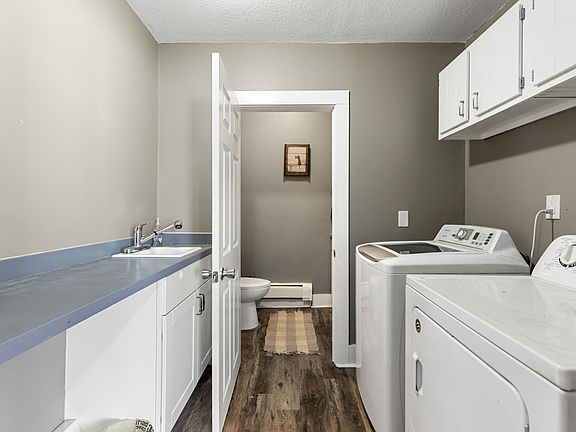 5th image of 110 W Mill St