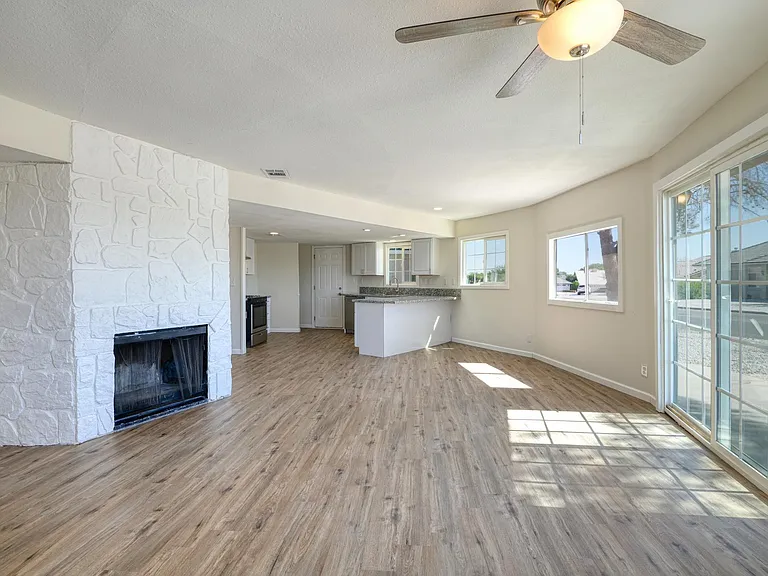 26804 Silver Lakes Pkwy — Photo 11