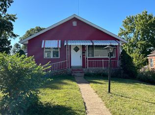 8930 Arvin Pl, Saint Louis, MO 63123