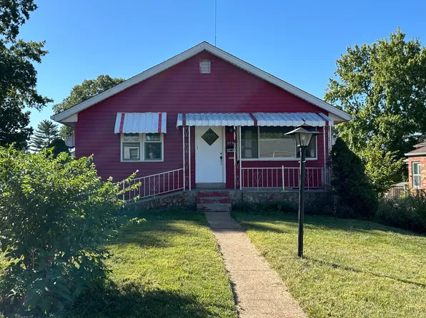 8930 Arvin Pl, Saint Louis, MO 63123