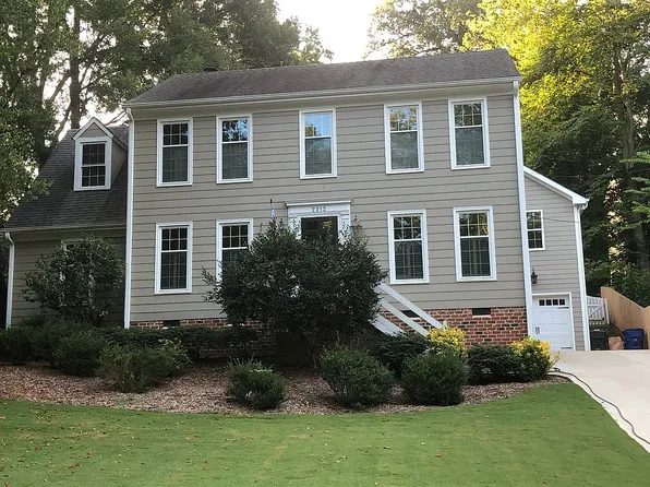 2212 Oxford Rd, Raleigh, NC 27608