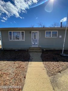50 7th Street, Hazlet Township, NJ, 07734