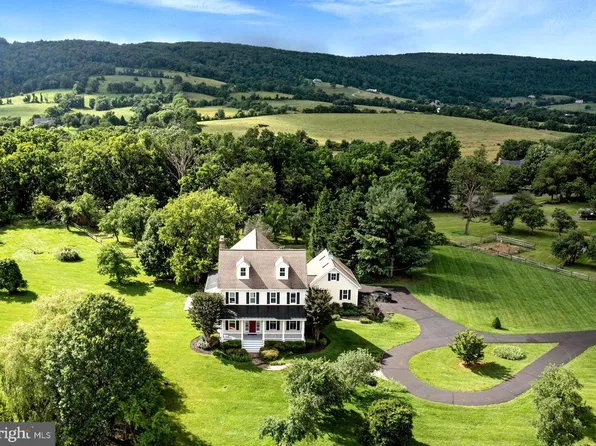34844 Apple Pride Ct, Round Hill, VA 20141