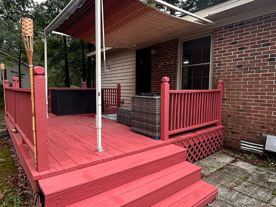 1st image of 301 Lagrange Rd