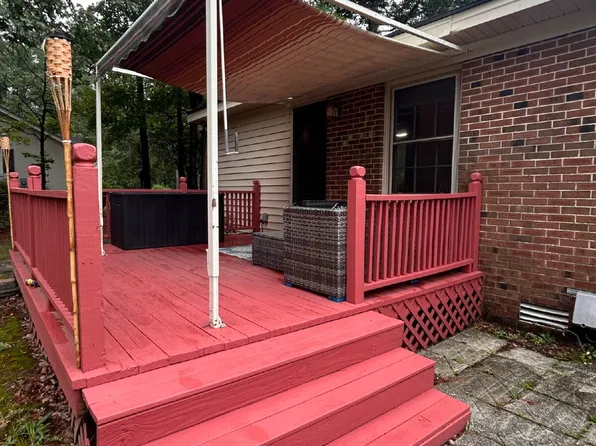301 Lagrange Rd, La Grange, NC 28551