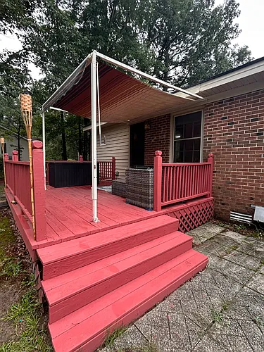 301 La Grange Rd Photo 1