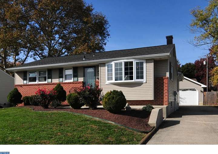 1st image of 2423 Horace Dr