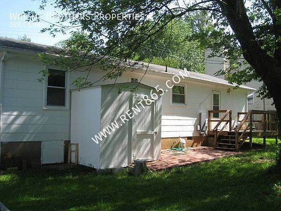 2nd image of 413 Howell Ave