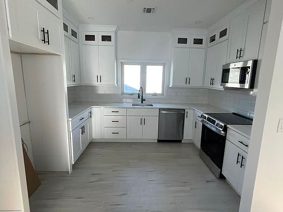 4th image of 133 Butler Ave #2D