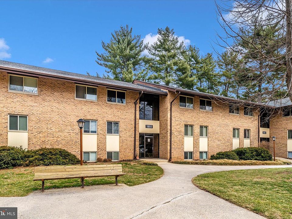 1st image of 18810 Walkers Choice Rd APT 1