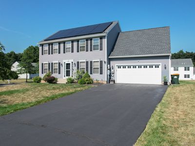 127 Cobblestone Lane, Meriden, CT, 06450