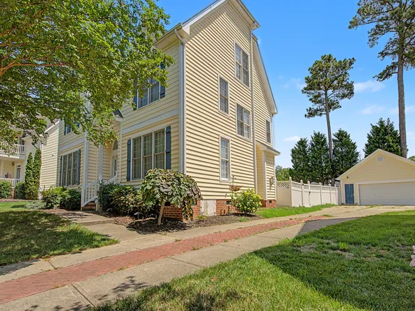 248 Star Magnolia Dr, Morrisville, NC 27560