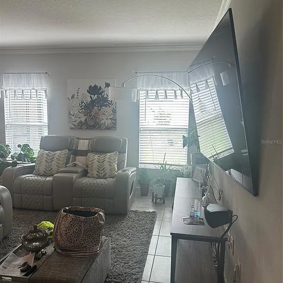1339 Madison Cir — Photo 3