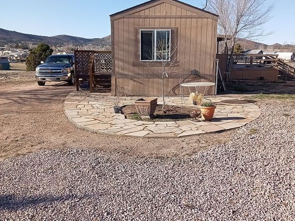 2900 W Road 3 N