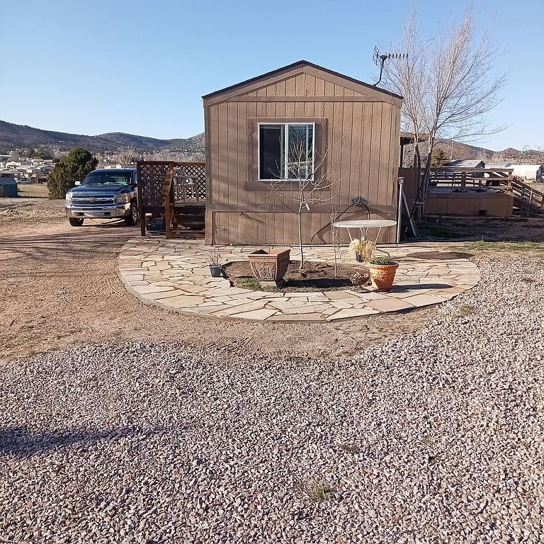 2900 W Road 3 N - Property Image