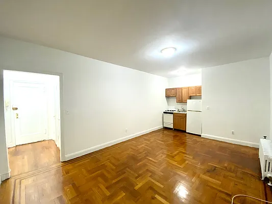 Rented by Douglas Elliman | media 8