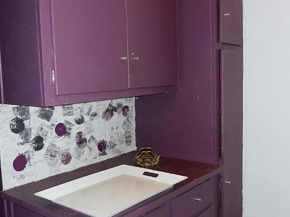 Cozy, Soho-styled studio in the heart of Scarsdale