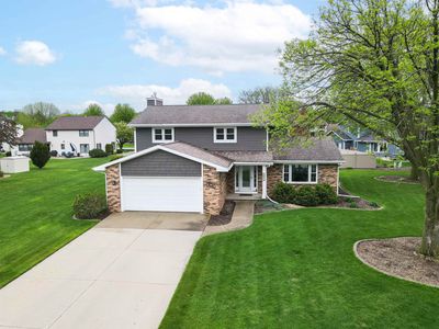 1851 Cricket Ct, Neenah, WI, 54956