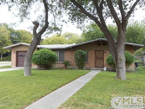 1st image of 331 Avenue Maria Dr