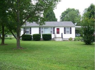 2526 Thrush Dr, Hopkinsville, KY 42240