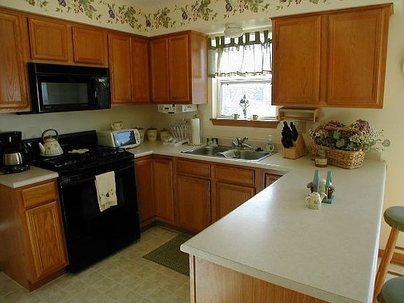 2nd image of 5208 Brindlewood Dr