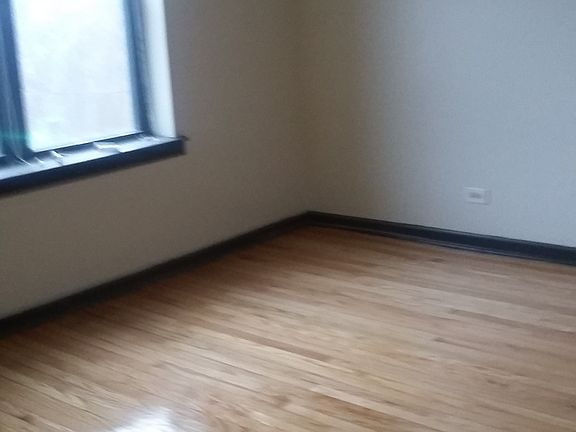 5th image of 8235 S Ingleside Ave APT 2E