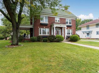 100 Peoria St, Lincoln, IL