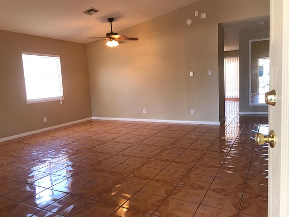 3rd image of 717 Purcell Dr