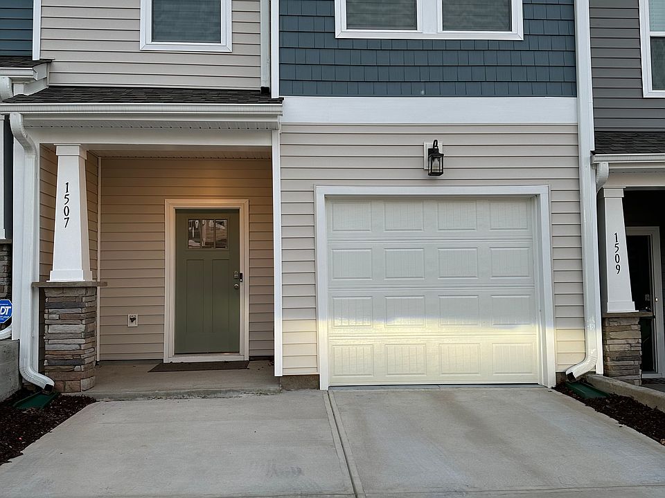 3-car drive-way