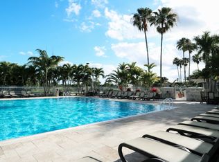 9885 NW 47th Ter, Doral, FL 33178