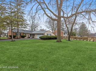 236 Vernon Dr, Bolingbrook, IL 60440