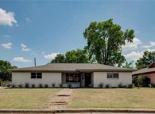 151 Revere Dr, Fort Worth, TX 76134