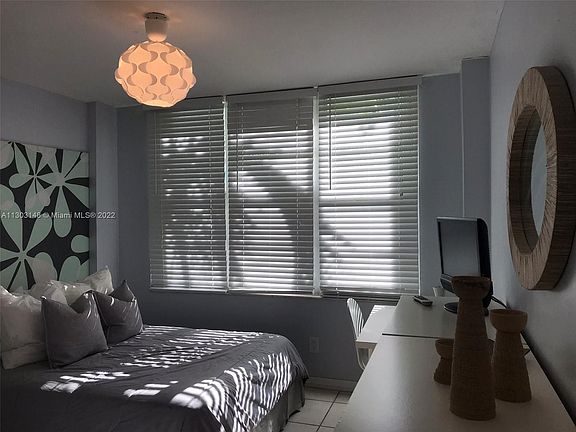 4th image of 5161 Collins Ave APT 308