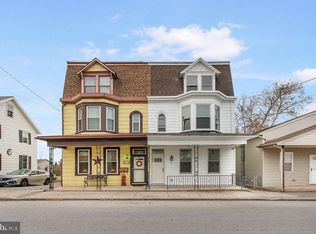 32 N Main St, Manchester, PA 17345