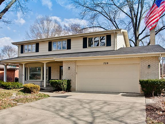 2nd image of 729 N Drury Ln