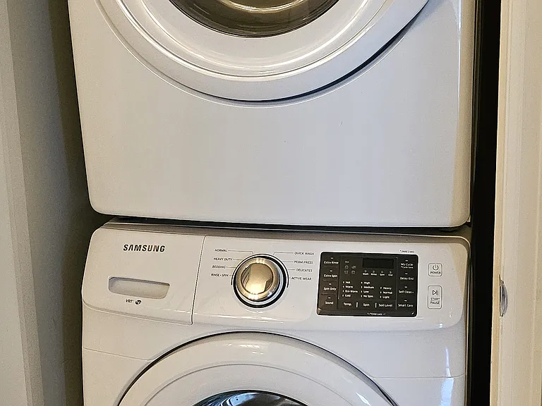 In-unit W/D