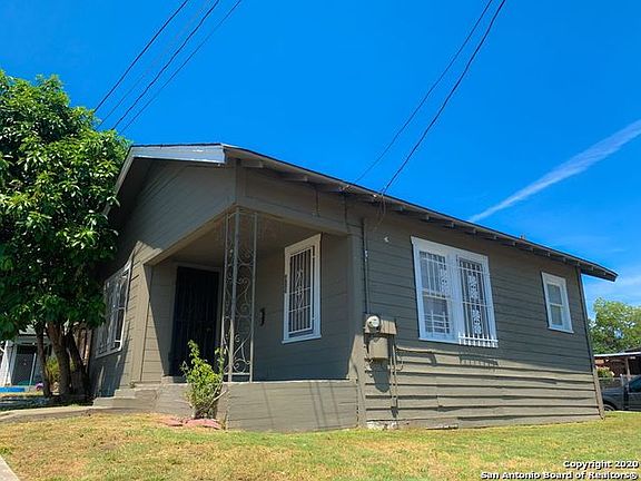 3rd image of 619 Blue Bonnet St