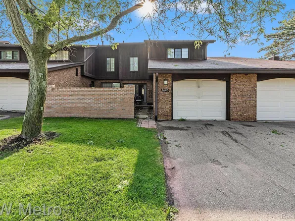 26510 Inkster Rd #1, Southfield, MI 48033